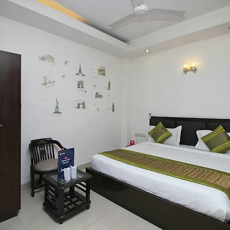 Oyo 9030 Hotel Delhi Airport Plaza New Delhi Eksteriør bilde