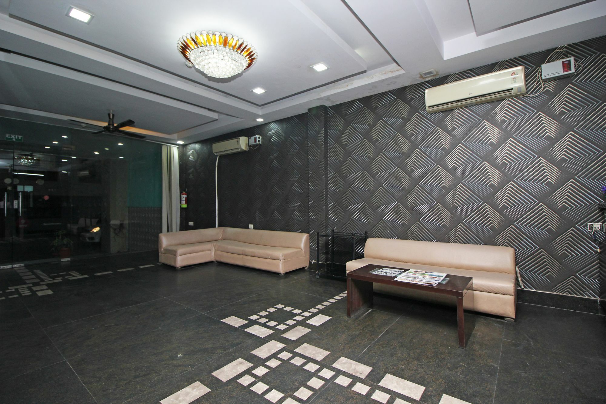 Oyo 9030 Hotel Delhi Airport Plaza New Delhi Eksteriør bilde